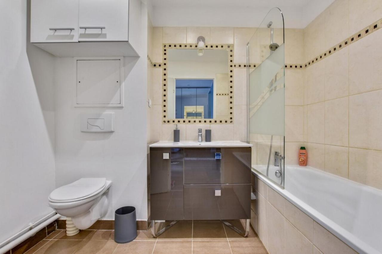 Appart Cosy Tout Confort Disneyland Jardin 4 Pers บายญี-โรแม็งวีเญร์ ภายนอก รูปภาพ